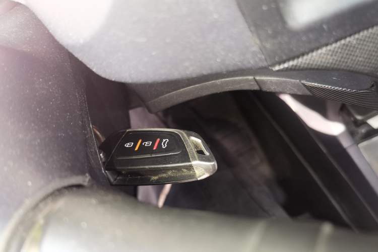 Used Mitsubishi Lancer EX 2011 Chasing Edition 1.8L CVT Limited Model
