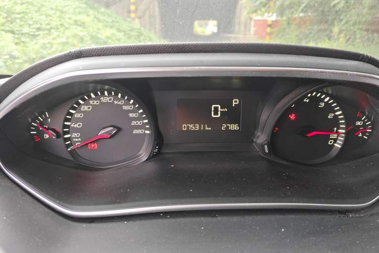 Used Peugeot 308 2016 1.6L Automatic Fashion Edition