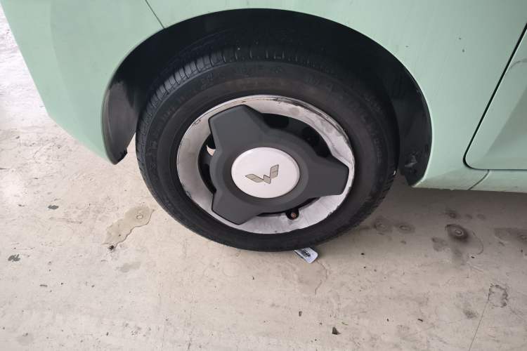 Used Wuling Hongguang MINIEV 2022 Macaron Premium Model – Lithium Iron Phosphate