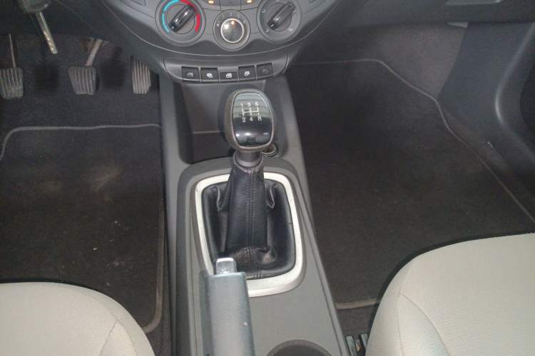 Used Chevrolet Sail 2015 Sail 3 1.3L Manual Ideal Edition