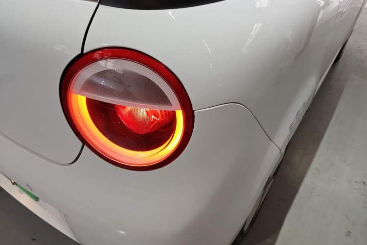 Used CHANGAN NEVO Lumin 2023 205km Xiangqin Version Right Rear Taillight