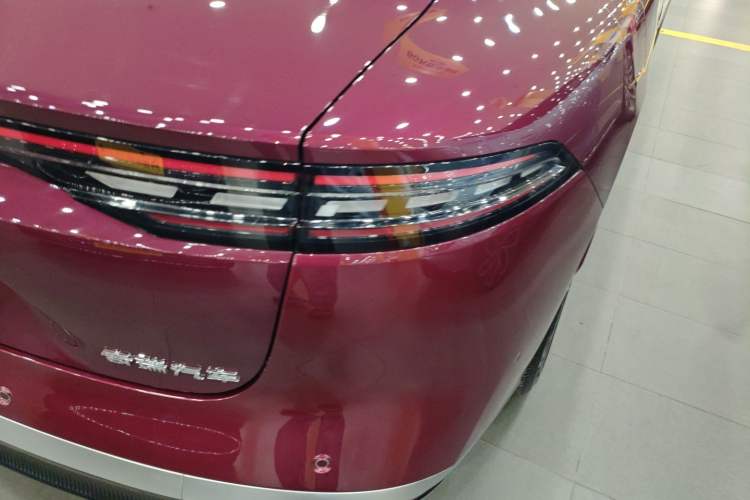 Used Chery Fulwin A9L 2025 Model, 260 Ultra-Long Range Prestige Edition Right Rear Taillight