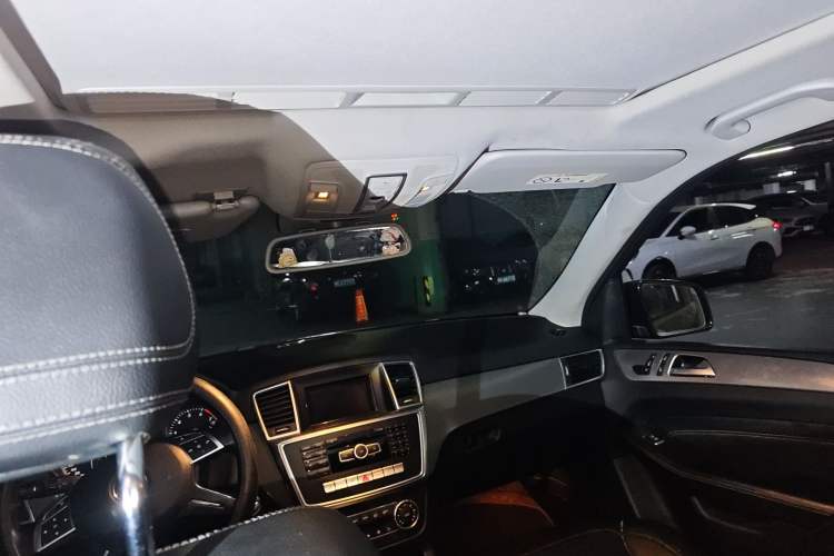 Used Mercedes-Benz M-Class 2014 ML 320 4MATIC