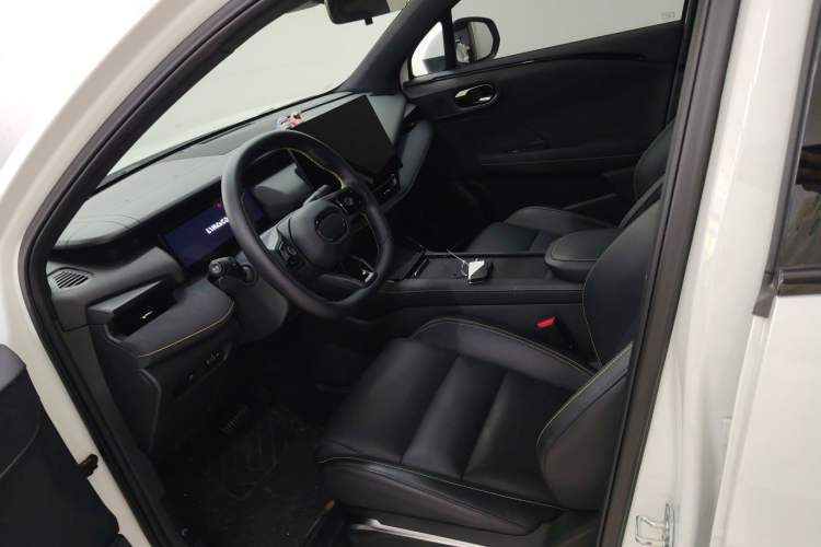 Used Lynk & Co 06 2025 Renew 1.5T Pro
