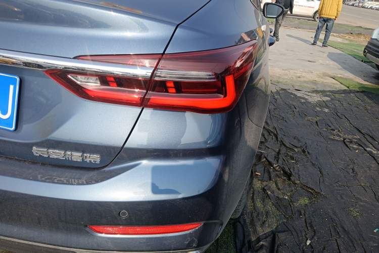 Used Ford Escort 2021 1.5L Automatic Diamond Edition
