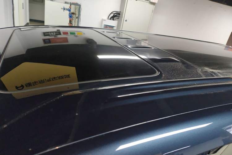 Used Denza D9 2025 DM-i Intelligent Drive 1020 Four-Wheel Drive Flagship Model