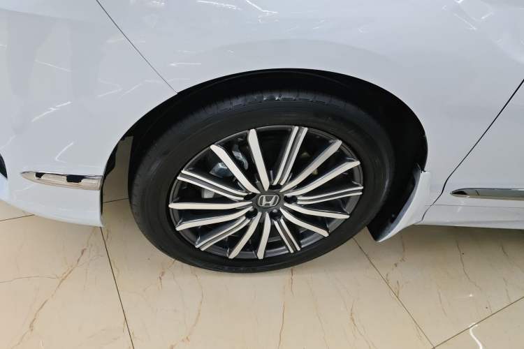 Used Honda Elysion 2024 2.0L eHEV Luxury Edition