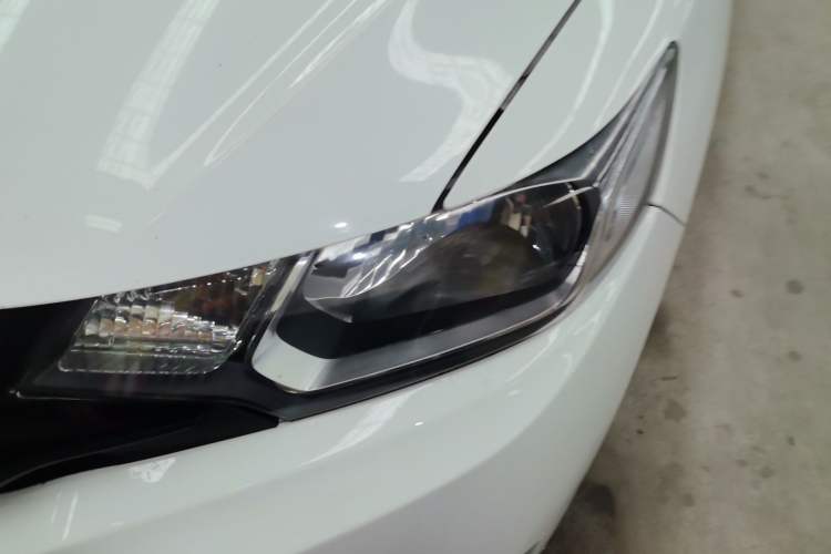 Used Honda Fit 2016 1.5L LXS CVT Comfort Sunroof Version
