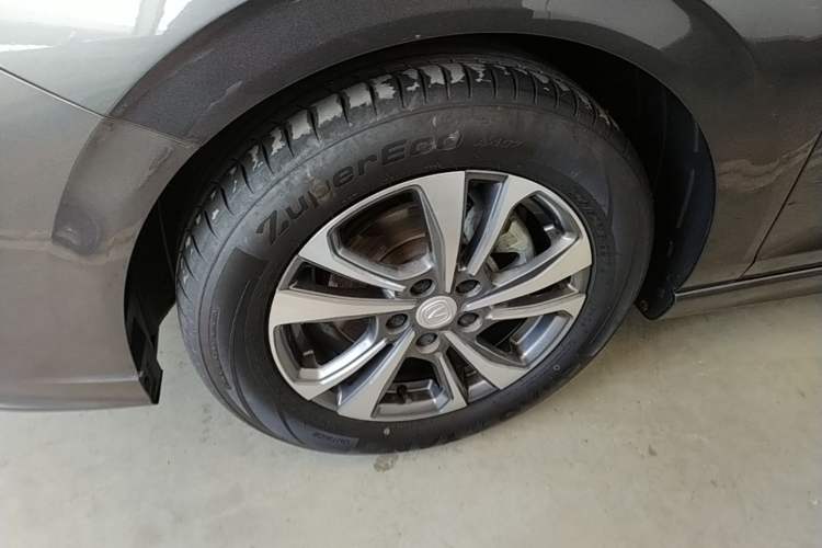 Used CHANGAN Eado 2023 Changan Edition PLUS Blue Whale NE 1.4T GDI DCT Prestige Version
