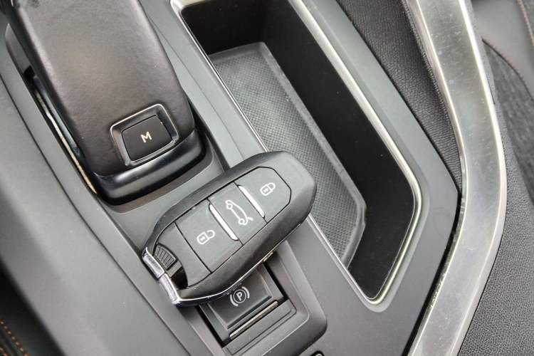 Used Peugeot 4008 2017 350THP Elite Edition
