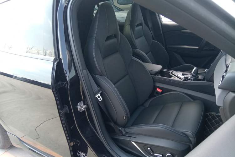 Used Lynk & Co 03 2022 2.0TD DCT JingPro