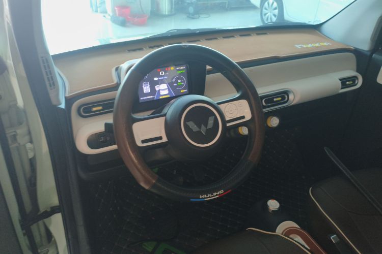 Used Wuling Hongguang MINIEV 2024 3rd Generation 215km Youth Edition