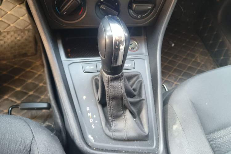 Used Volkswagen Lavida 2019 Lavida Start 1.5L Automatic Trendy Version China VI Standard
