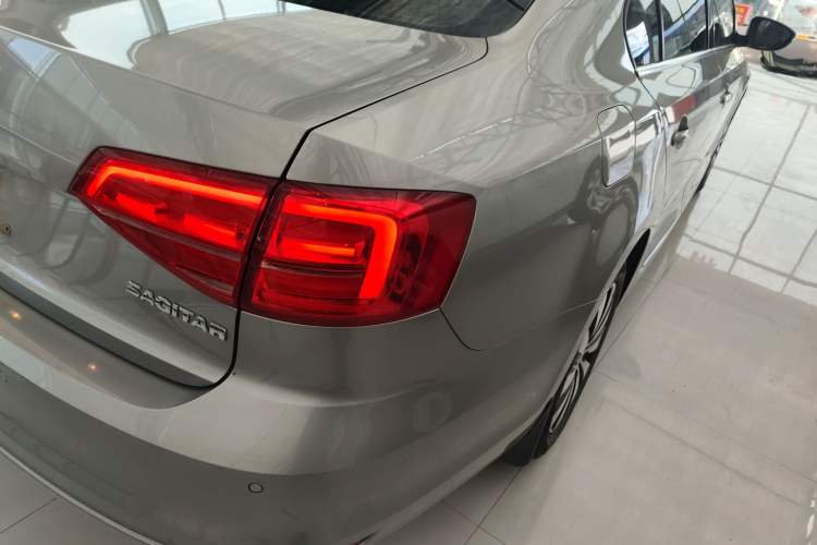 Used Volkswagen Sagitar 2017 1.6L Automatic Comfort Model Exterior 3