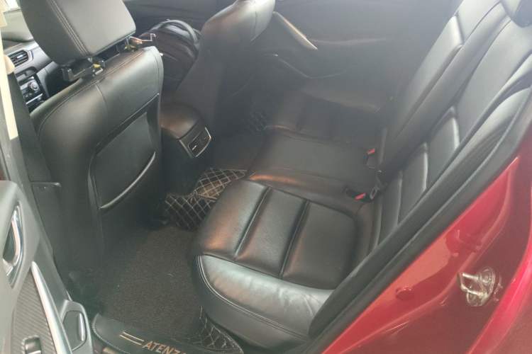 Used Mazda Atenza 2017 2.0L Blue Sky Luxury Edition