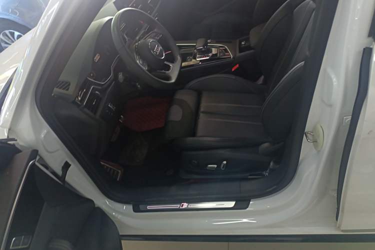 Used Audi A4L 2024 40 TFSI Luxury Dynamic Edition