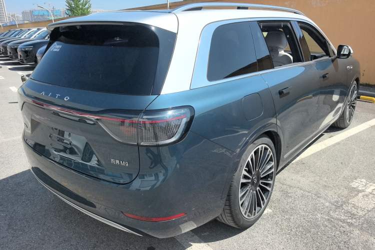 Used Hima AITO M9 2024 Range-Extended Ultra Version 42 kWh 6-Seater Model Rear Right 45 Deg