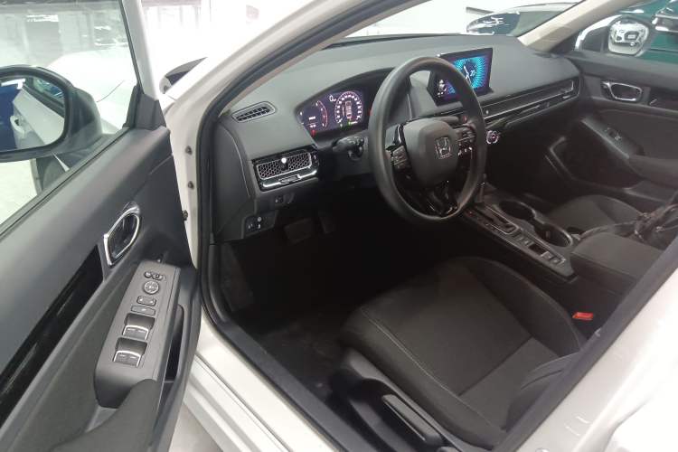 Used Honda Civic 2023 240TURBO CVT Dynamic Edition