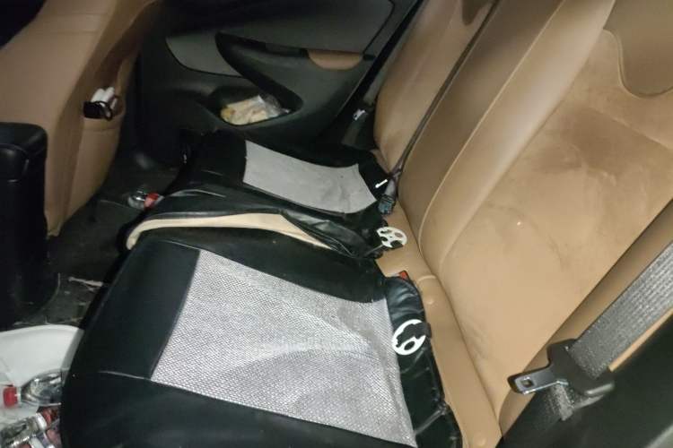 Used Buick Excelle 2018 15N CVT Luxury Version Left Rear Seat