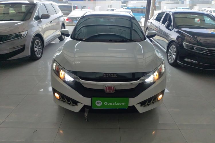 Used Honda Civic 2016 220TURBO CVT Luxury Edition
