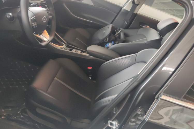 Used Hyundai Lafesta 2021 280TGDi GLX Elite Edition Left Front Seat