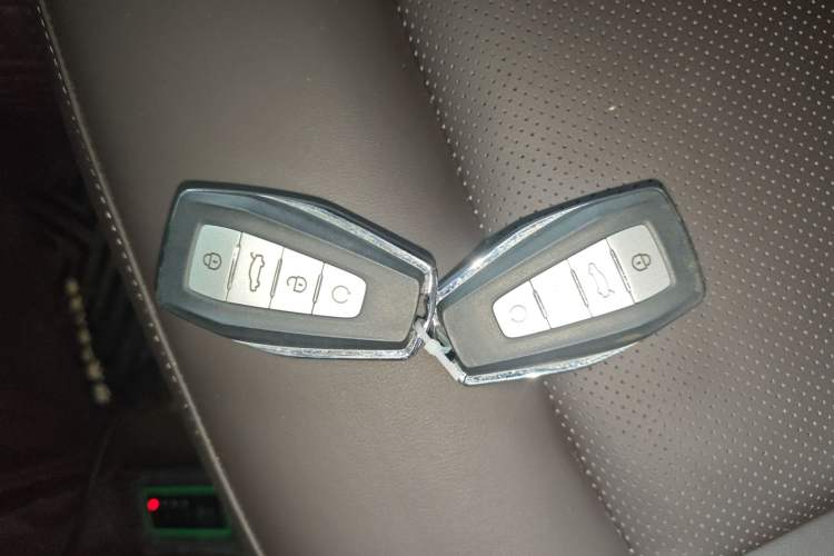 Used Geely Auto Jiajie 2019 1.5TD MHEV DCT Luxury Edition Vehicle Key