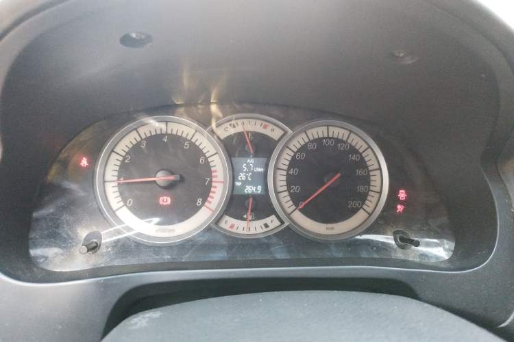 Used Suzuki Liana A6 2015 Hatchback 1.4L Manual Enjoyment Model
