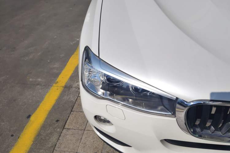 Used BMW X3 2016 sDrive20i Right Front Headlight