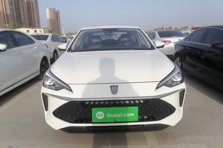 Used Roewe i5 2023 1.5L CVT Luxury Edition Front