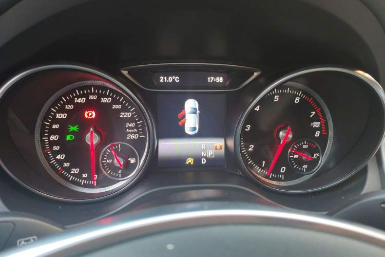 Used Mercedes-Benz CLA 2018 CLA 220 4MATIC