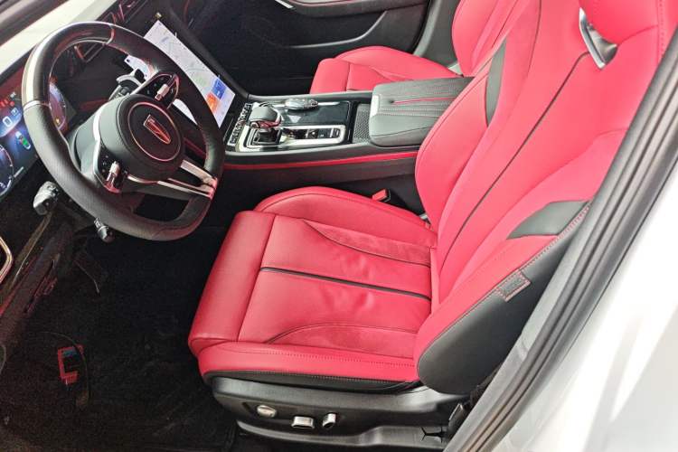 Used Hongqi H6 2023 2.0T ZhiShang Version