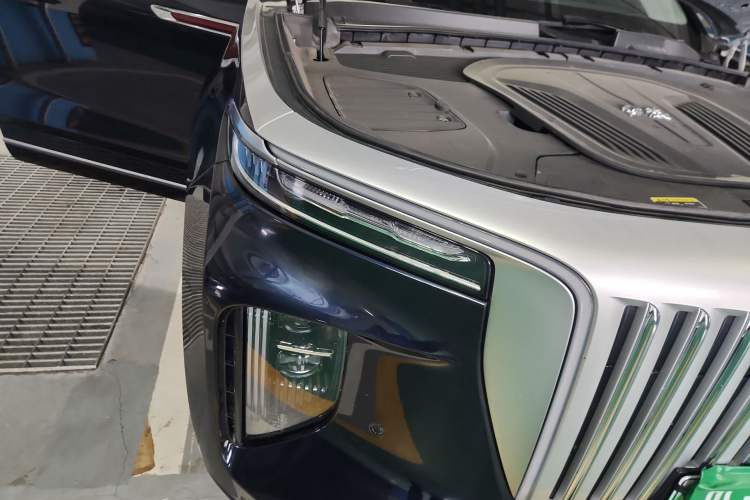 Used Hongqi E-HS9 2022 690 km Range Flagship Edition Six Seats