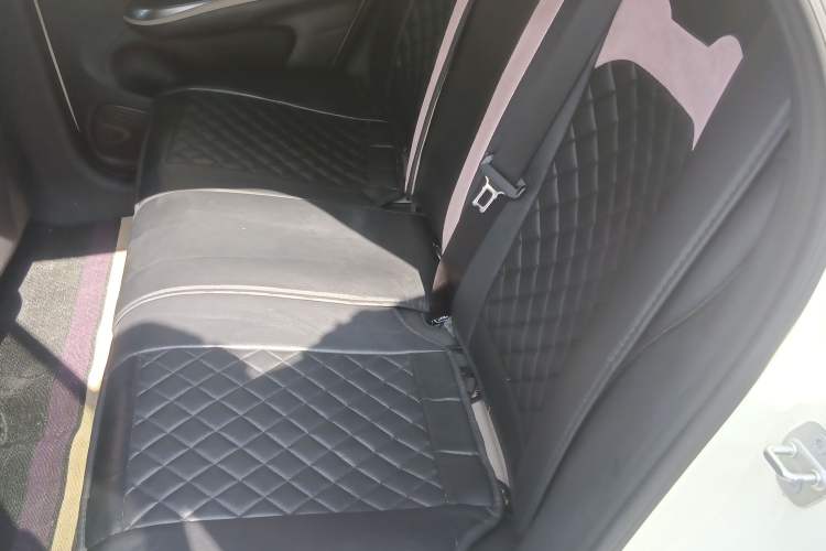 Used BYD Dolphin 2023 420 km Fashion Edition
