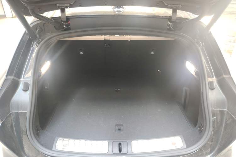 Used Nio ET5T 2024 75kWh Touring Trunk