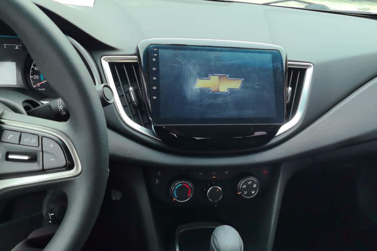 Used Chevrolet Cavalier 2016 1.5L Automatic Xinyue Edition Audio And AC Panel