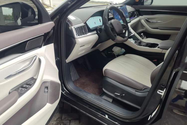 Used BYD Song PLUS New Energy 2025 EV Intelligent Driving Version 520km Premium Model Driver Seat