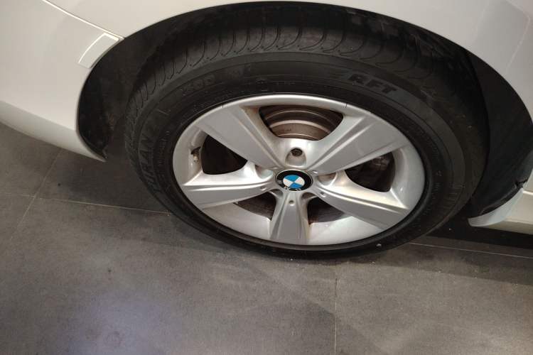 Used BMW 2 Series 2014 220i Leading Model