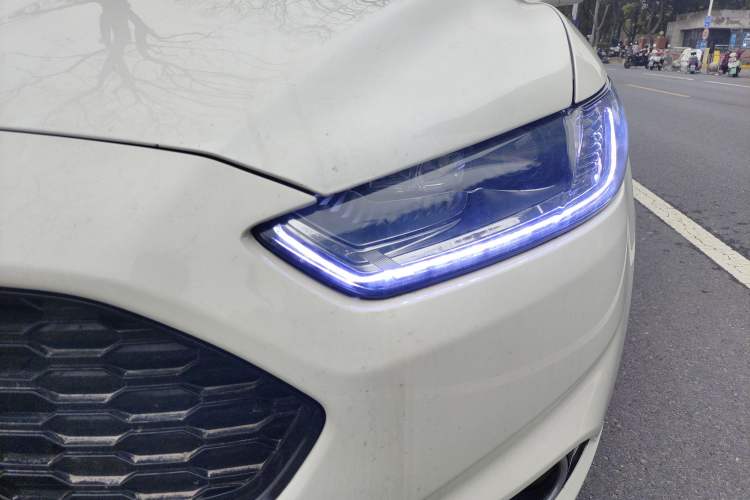 Used Ford Mondeo 2013 2.0L GTDi 200 Fashion Edition