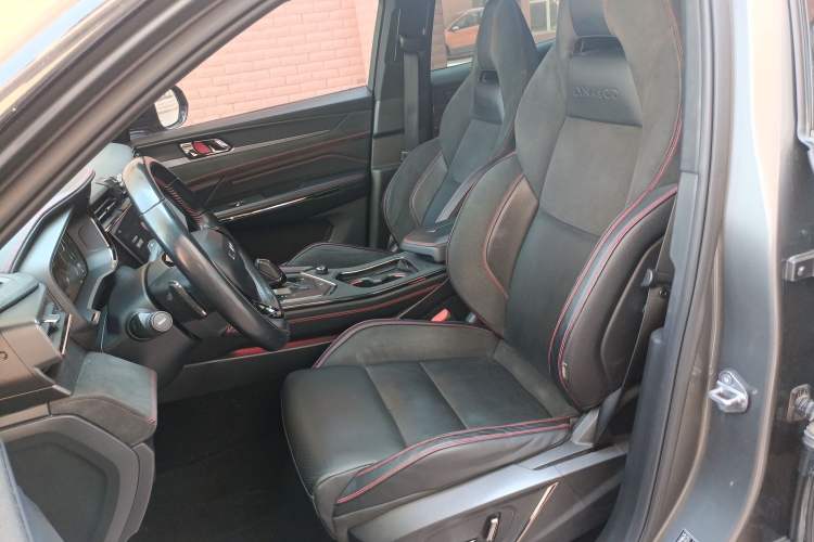 Used Lynk & Co 05 2020 2.0TD Four-Wheel Drive HypeHalo
