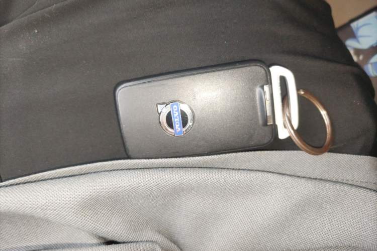 Used Volvo S80L 2014 2.0T T5 Intelligent Luxury Edition