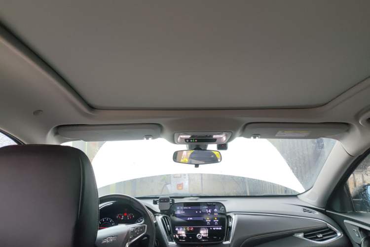 Used Chevrolet Malibu XL 2022 Redline 550T Automatic Sport Edition Headliner