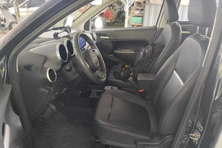 Used ORA Black Cat 2021 351 km Standard Version
