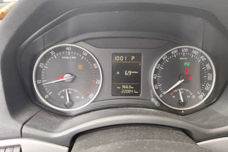 Used Skoda Octavia 2014 1.6L Automatic Yijie Edition
