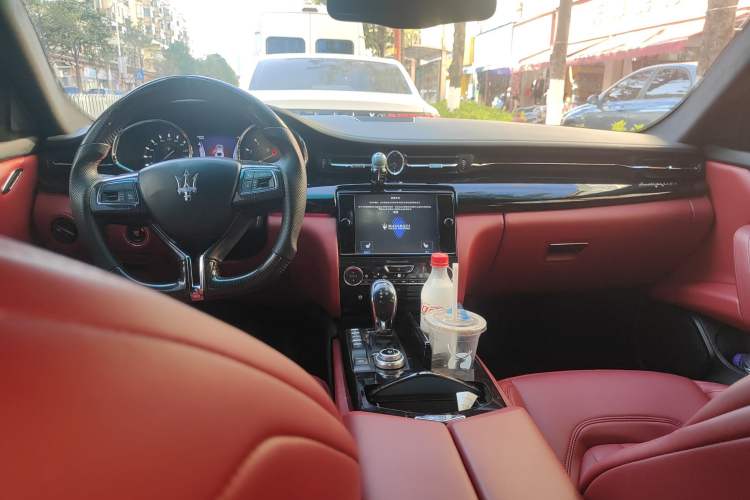 Used Maserati President 2013 3.0T Standard Model
