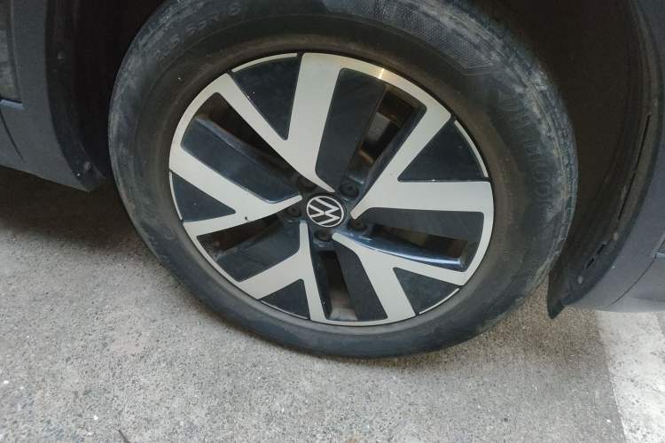 Used Volkswagen Tayron 2023 330TSI Two-Wheel-Drive Luxury Plus Advanced Version