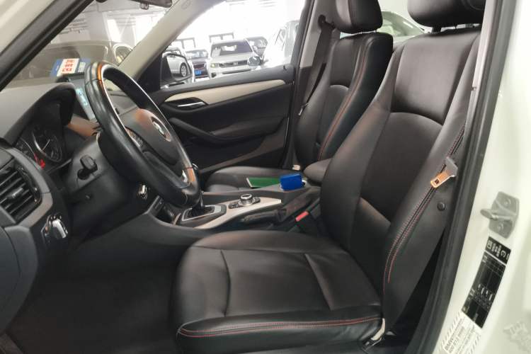 Used BMW X1 2014 sDrive18i Fashion Model
