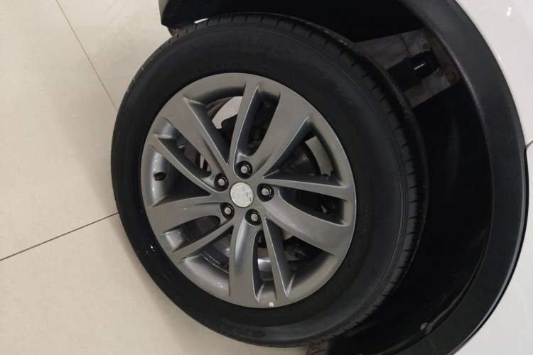 Used Buick Encore 2017 18T Automatic Two-Wheel Drive Urban Leading Model