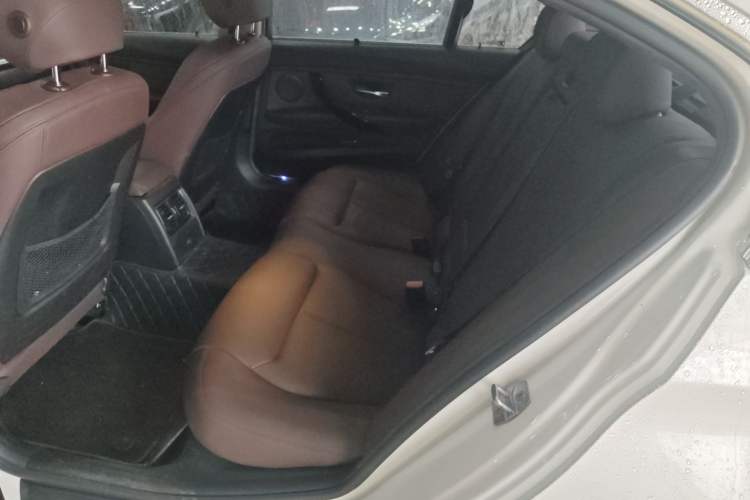 Used BMW 3 Series 2019 320Li Fashion Model Left Rear Seat