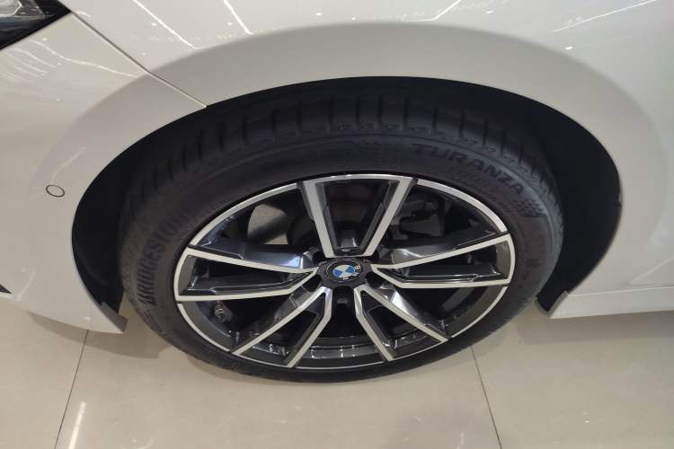 Used BMW 3 Series 2023 325Li M Sport Package
