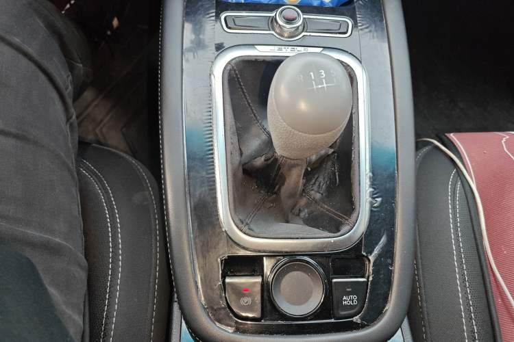 Used JETOUR X70 2018 1.5T Manual Comfort Edition